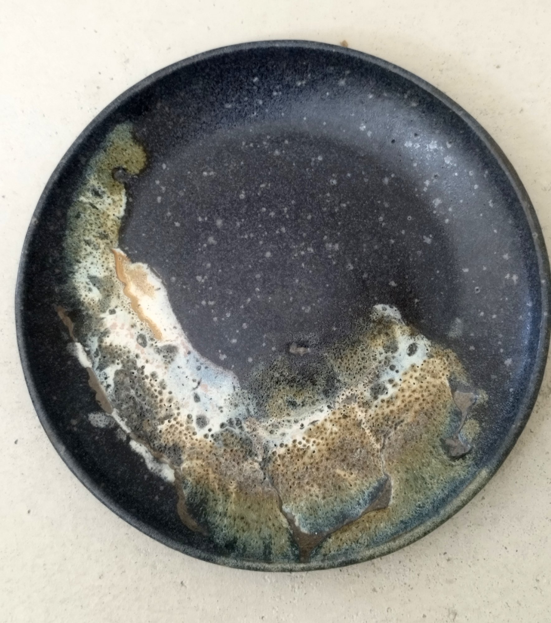 Teller schwarz 1 / Ø 18 cm / 20,00 €