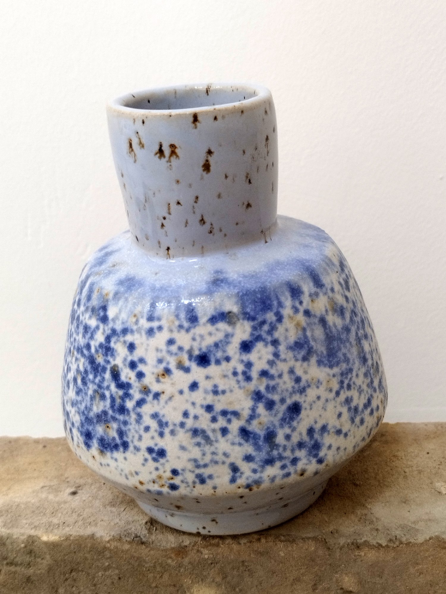 Vase gesprenkelt / h 13 cm / 23,00 €